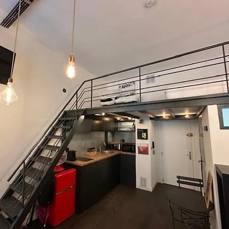 Apartment Center W Mezzanine 5min From Palace